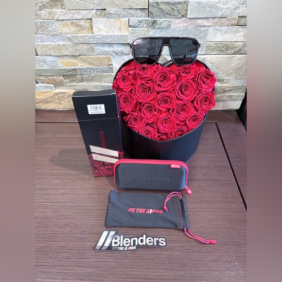 Blenders - BE THE ALPHA LIMITED EDITION - NEW POLARIZED - Picture 1 of 6